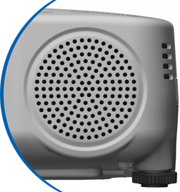 Projectors with integrated speakers